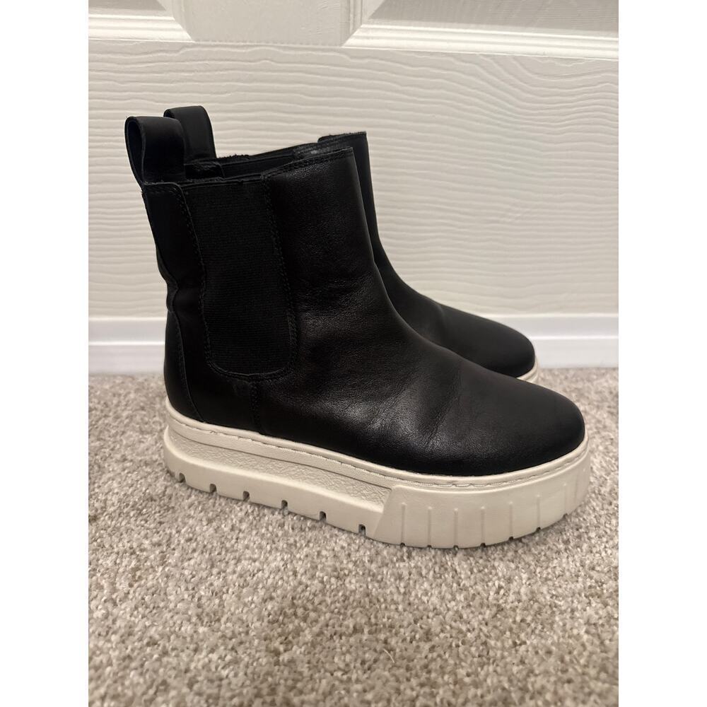 J/Slides Black Leather Rubber Sole Platform W's Riley Chelsea Boot, 6 - Picture 3 of 11